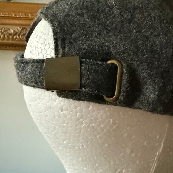 J. Crew Cap Hat Heathered Grey Wool Blend OS Embroidered Green JC Logo Academia - Picture 9 of 10